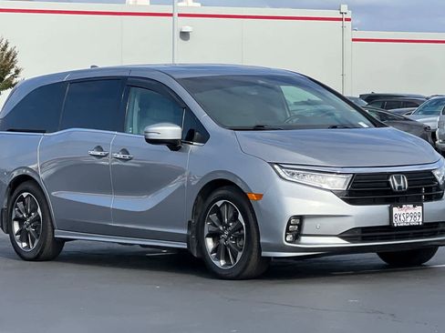Used 2022 Honda Odyssey Elite image 5
