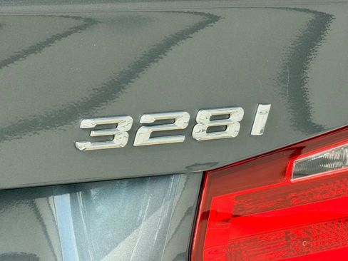 Used 2013 BMW 328i xDrive Sedan AWD/4WD image 7