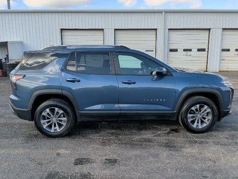 Certified 2025 Chevrolet Equinox LT w/ Convenience Package II image 6