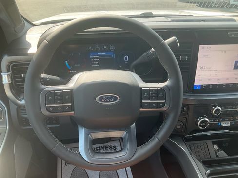 New 2026 Ford F250 Lariat w/ Black Appearance Package AWD/4WD image 23