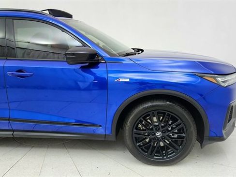 Used 2025 Acura MDX A-Spec image 7