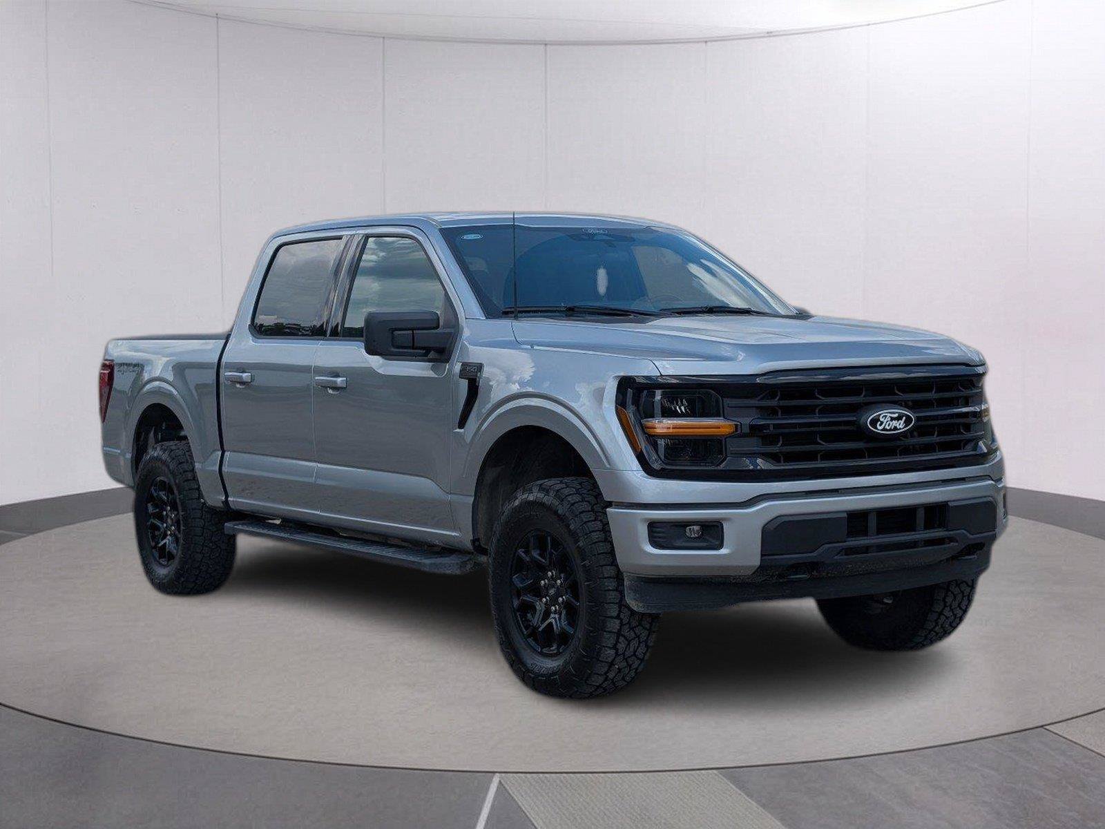 Used 2026 Ford F150 XLT w/ XLT Black Appearance Package AWD/4WD image 9