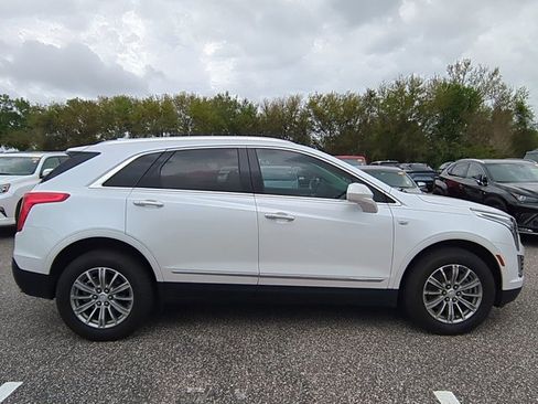 Used 2017 Cadillac XT5 Luxury image 4