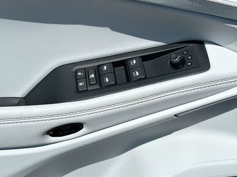 New 2026 Jeep Cherokee Limited AWD/4WD image 14