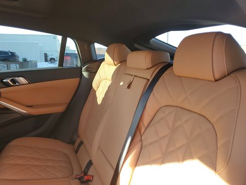 Certified 2024 BMW X6 M60i w/ Dynamic Handling Package image 24