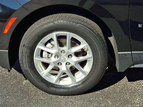 Certified 2022 Chevrolet Equinox LT AWD/4WD image 9