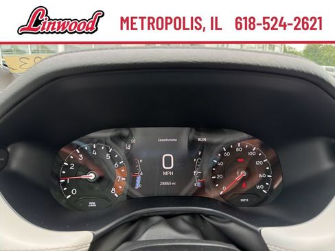 Used 2025 Jeep Compass Limited AWD/4WD image 17