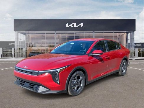 New 2026 Kia K4 LXS image 4