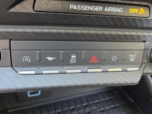 Used 2024 Ford Mustang Premium RWD image 31