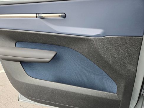 New 2026 Volvo EX30 Plus w/ Protection Package image 14