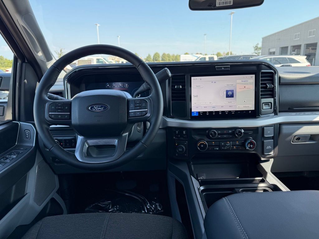 New 2027 Ford F250 XLT w/ XLT Premium Package AWD/4WD image 23
