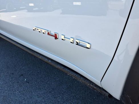 New 2026 GMC Sierra 2500 AT4 w/ AT4 Premium Plus Package image 11