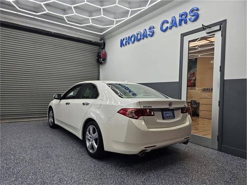 Used 2011 Acura TSX Sedan FWD image 3