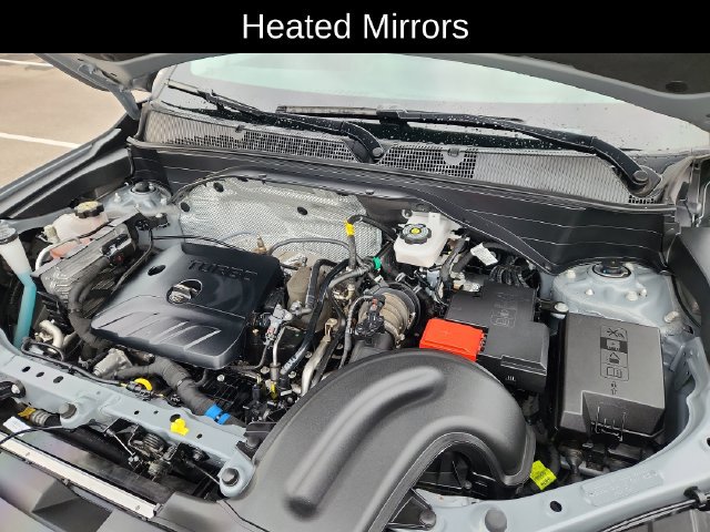 Used 2025 Chevrolet TrailBlazer LT AWD/4WD image 16