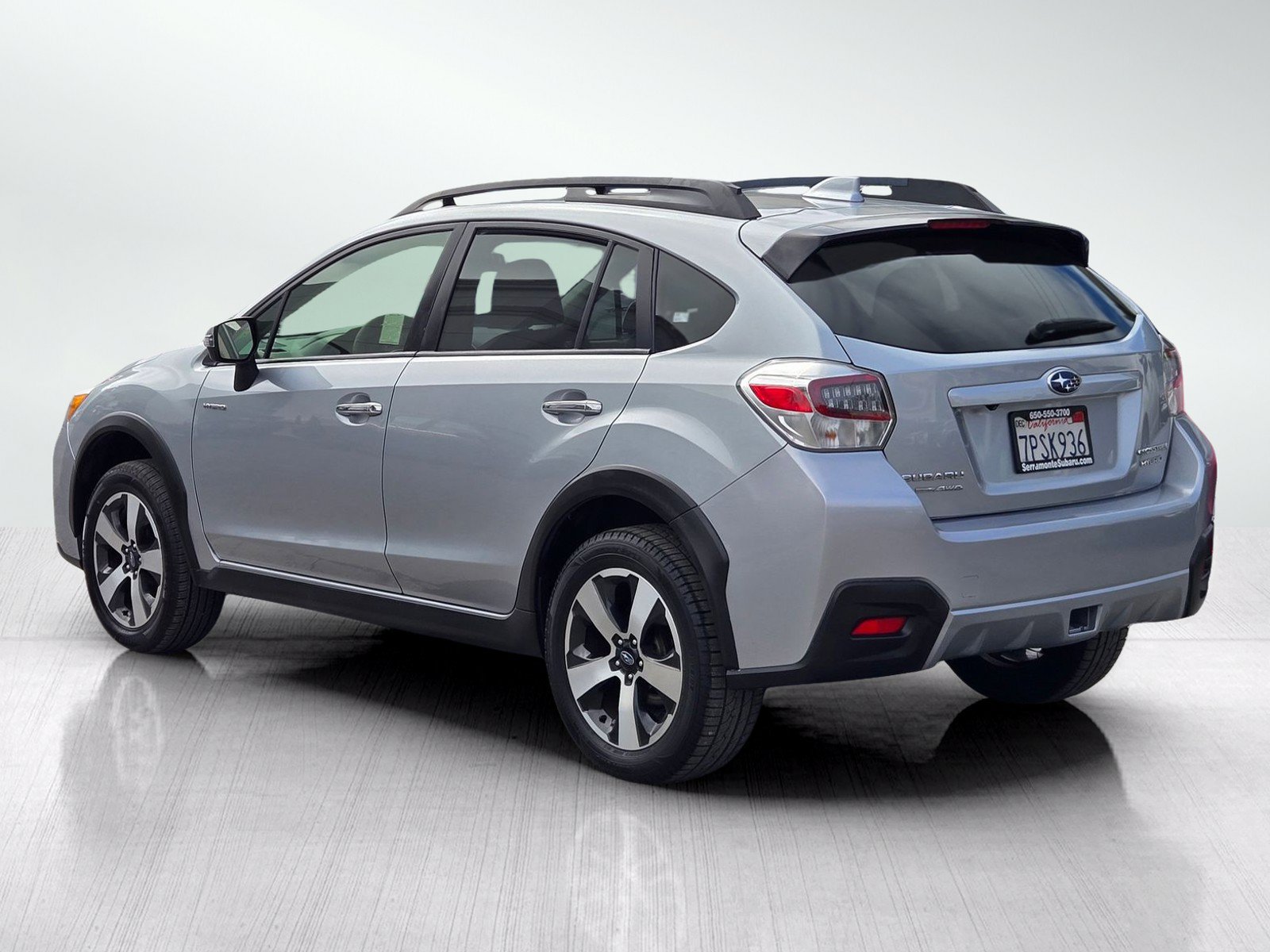 Used 2016 Subaru Crosstrek Touring AWD/4WD image 6