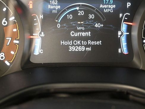 Used 2025 Jeep Compass Limited AWD/4WD image 37
