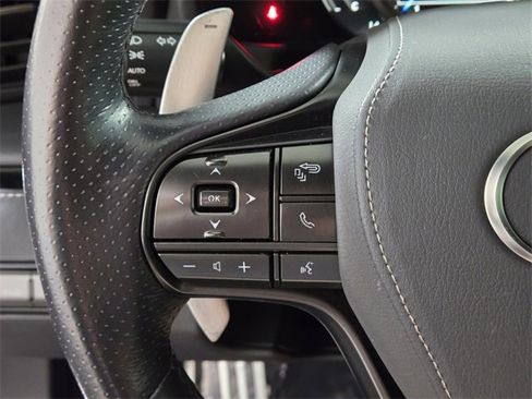 Used 2018 Lexus LC 500 Coupe image 26