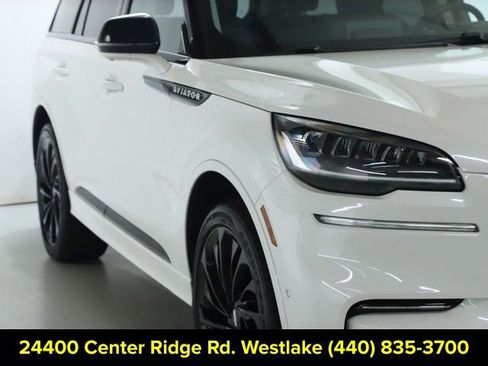 Certified 2023 Lincoln Aviator Reserve w/ Jet Package image 9
