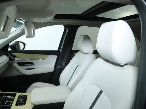 Certified 2025 MAZDA CX-90 3.3 Turbo S w/ Premium Plus image 22