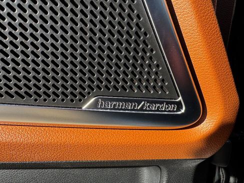 Used 2024 Kia Telluride SX X-Line image 19