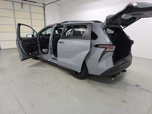 New 2026 Toyota Sienna XLE Woodland Edition image 13