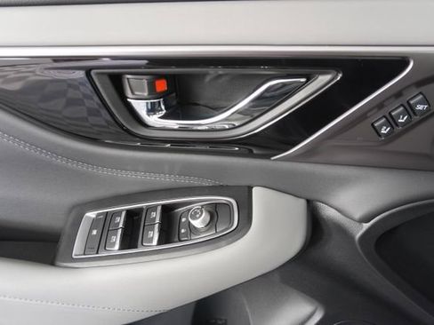 Certified 2025 Subaru Outback Limited image 20