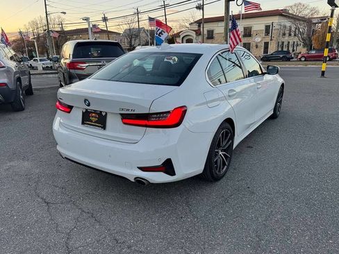 Used 2019 BMW 330i xDrive 330i xDrive AWD 4dr Sedan w/ Convenience Package image 4