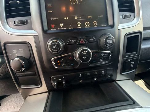 Used 2017 RAM 3500 Big Horn AWD/4WD image 23