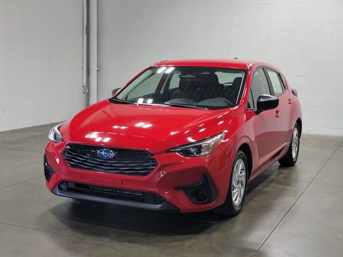 Certified 2025 Subaru Impreza 2.0i AWD/4WD image 2
