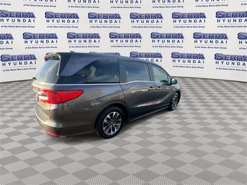 Used 2024 Honda Odyssey EX-L image 8