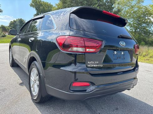 Used 2019 Kia Sorento L FWD image 3