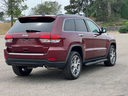 Used 2022 Jeep Grand Cherokee Limited w/ Tech Group AWD/4WD image 48
