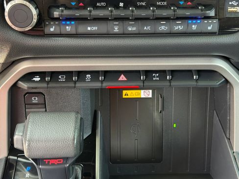 Used 2024 Toyota Tundra Limited w/ TRD Off-Road Package AWD/4WD image 23