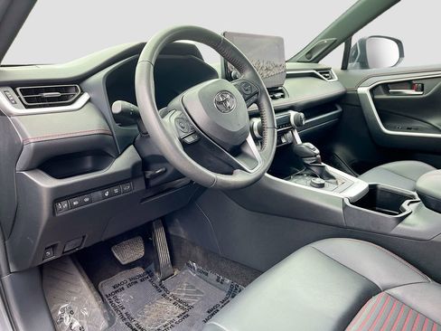 Used 2024 Toyota RAV4 XSE w/ Weather Package AWD/4WD image 9