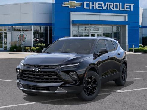 New 2026 Chevrolet Blazer LT image 6
