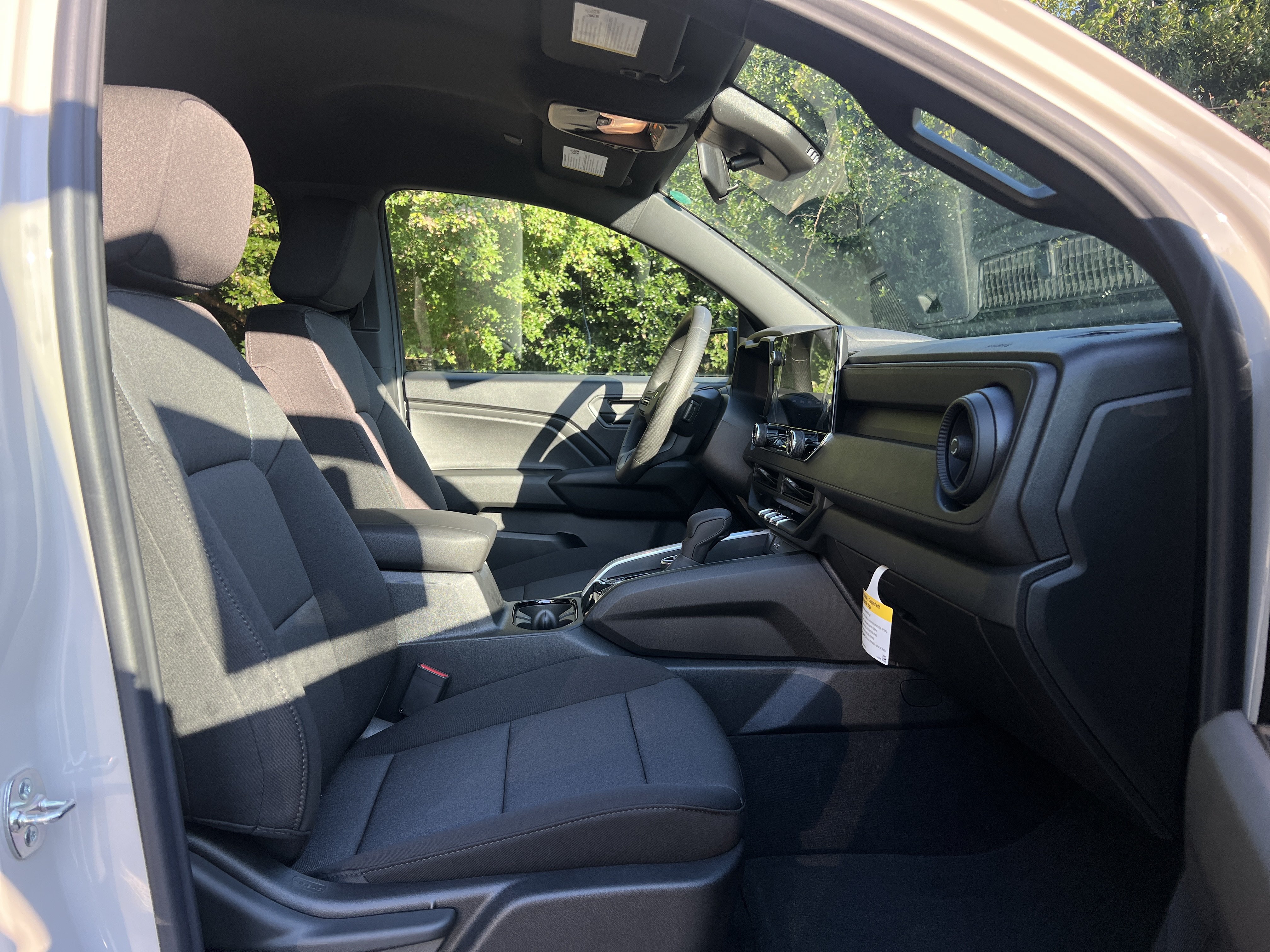 New 2026 Chevrolet Colorado Trail Boss AWD/4WD image 31