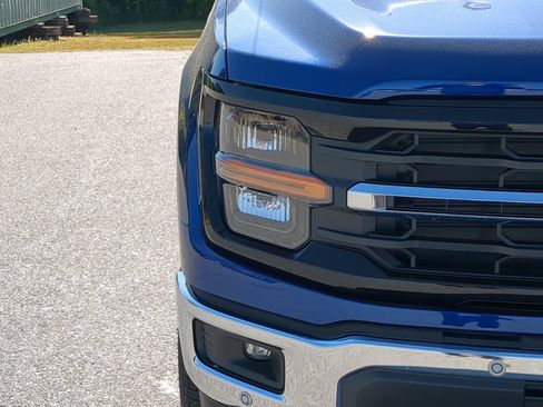 New 2026 Ford F150 XLT w/ Equipment Group 302A MID AWD/4WD image 8
