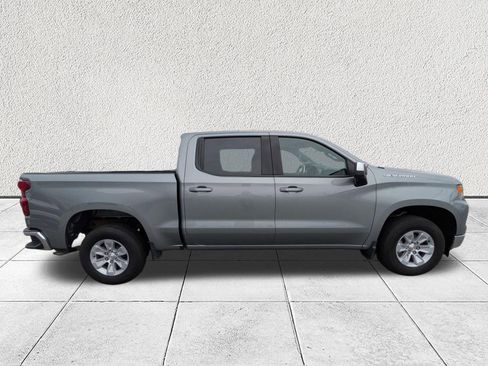 Used 2025 Chevrolet Silverado 1500 LT RWD image 2