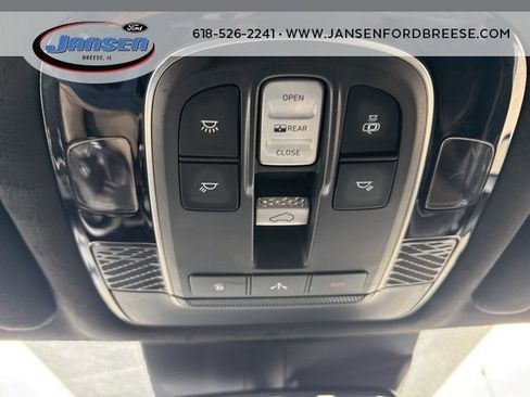 Used 2020 Hyundai Palisade Limited image 24