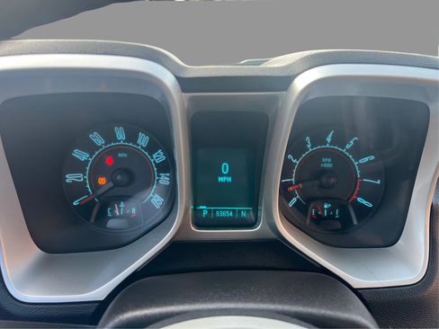 Used 2010 Chevrolet Camaro LT w/ LPO, Ground Effects Package RWD image 17