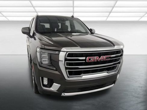 Used 2021 GMC Yukon SLT AWD/4WD image 2