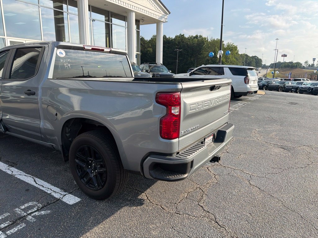Used 2024 Chevrolet Silverado 1500 Custom RWD image 3
