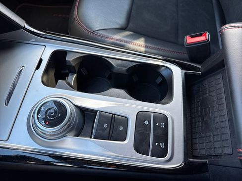 Used 2022 Ford Explorer ST-Line image 23