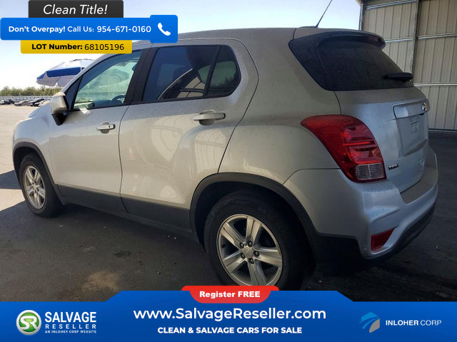 Used 2019 Chevrolet Trax LS FWD image 3