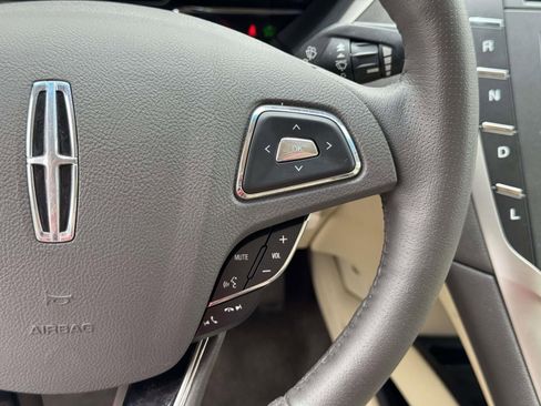 Used 2013 Lincoln MKZ Hybrid FWD image 26