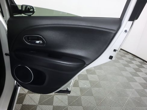 Used 2022 Honda HR-V EX-L image 25