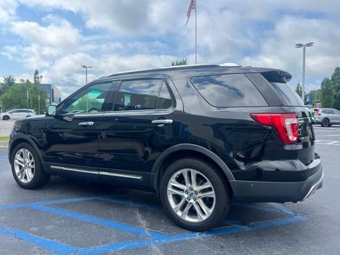 Used 2016 Ford Explorer Limited w/ Equipment Group 301A FWD image 7