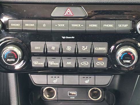 Used 2020 Kia Sportage EX FWD image 30