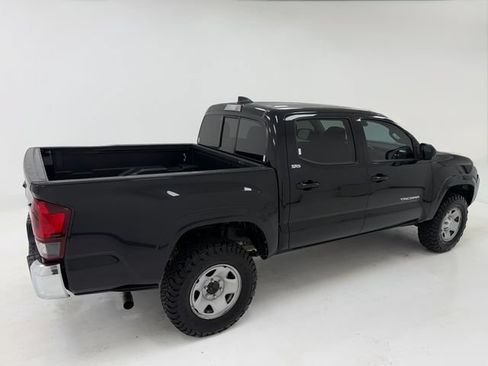 Used 2023 Toyota Tacoma SR5 RWD image 41