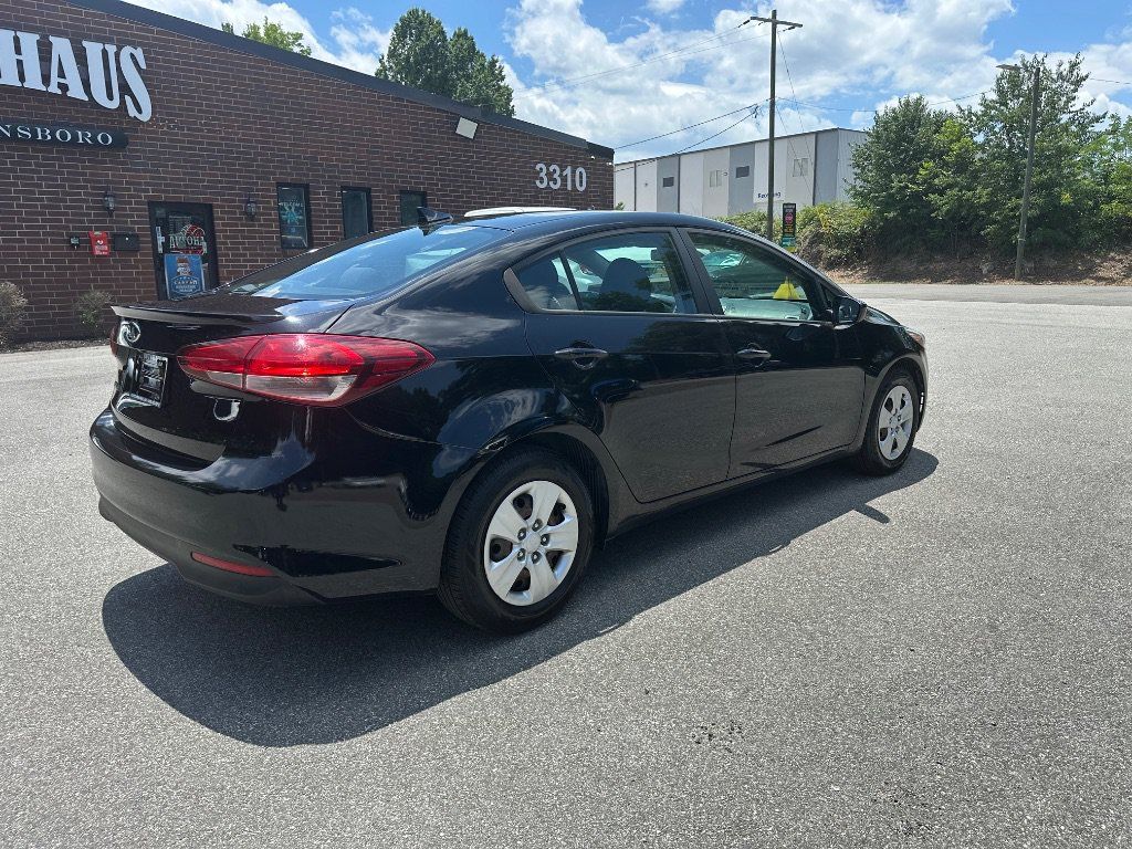 Used 2018 Kia Forte LX w/ LX Popular Package FWD image 6